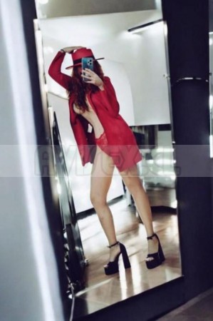 Francis Escort putos hombres, putas mujeres, travestis de todas las regiones en Providencia |  Hermosa srta pelirroja natural citas discretas , Preciosa ardiente colorina 