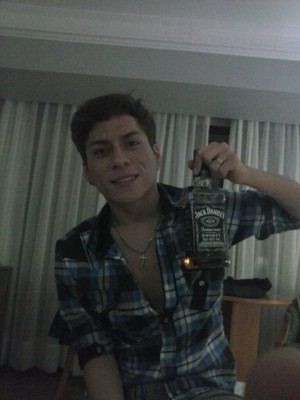 Camilo Escort putos hombres, putas mujeres, travestis de todas las regiones en Santiago |  Disfruta delos mas ricos y suaves masajes eroticos 97016414, Masajes de todo el cuerpo entero - ambos desnudos 97016414