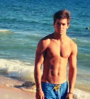 Beto Escort putos hombres, putas mujeres, travestis de todas las regiones en Santiago |  Cabro caliente guapo culeador exclusivo discrecion total 99232318 - se, Full time 24 horas , culon lampi&Ntilde;o