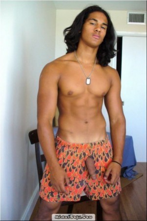 Jonas Escort putos hombres, putas mujeres, travestis de todas las regiones en Santiago |  Jonas morenaso moderno muy hot  versatil 91262329  30.000, As  tgu oferta  hoy  