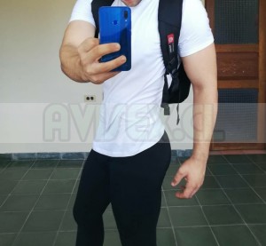 Alexander tizziano  Escort putos hombres, putas mujeres, travestis de todas las regiones en Santiago |  Scort para caballeros , scort gay , Chico latino busca encuentros por lukas 