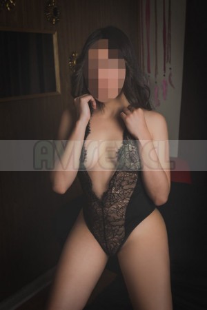 Latin spa Escort putos hombres, putas mujeres, travestis de todas las regiones en Santiago |  Regala placer al extremo a tu cuerpo y ven a gozar. visitanos, Estamos atendiendo dale a tu cuerpo un completo relax. 