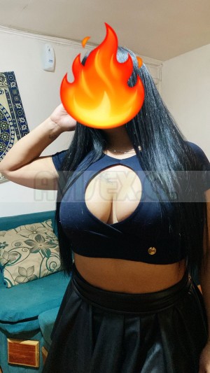 Naty  Escort putos hombres, putas mujeres, travestis de todas las regiones en La Florida |  Naty voluptuosa tetona y culona tiernos 21, Jovencita tierna de 21 tetoncita y culoncita para complacer 